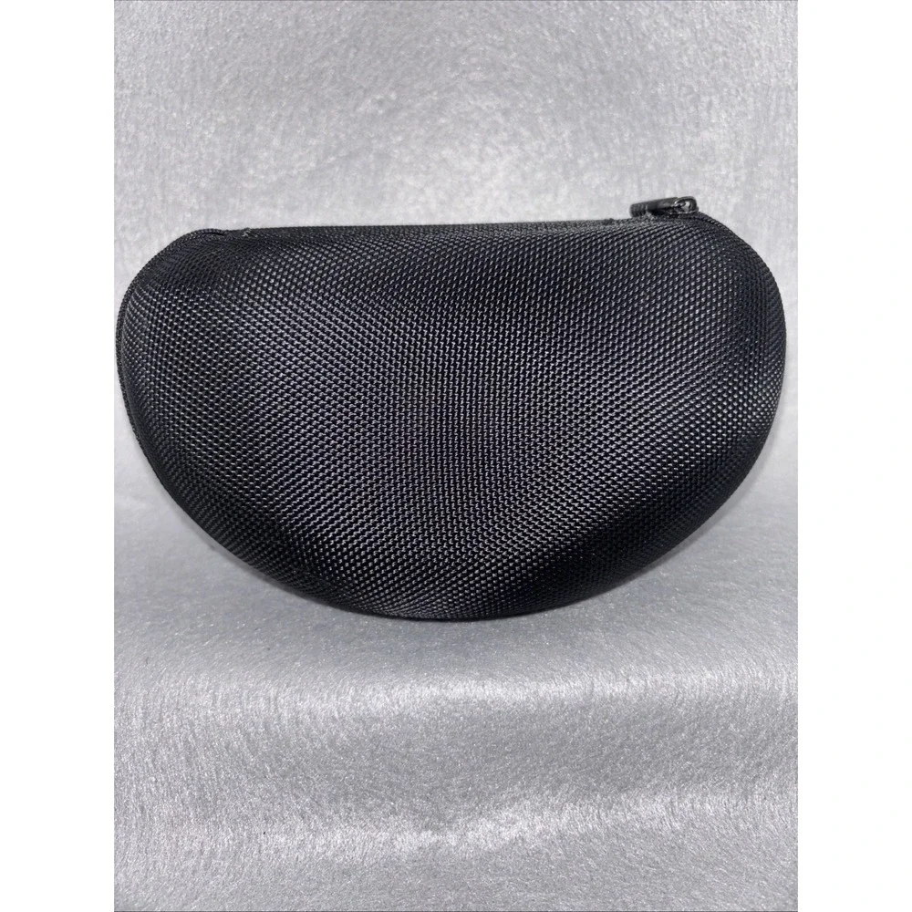 Oakley Sport Soft Foam Sunglasses Vault Hard Case W/Replacement Lense NO FRAME
